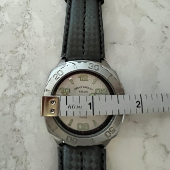 Men’s Tommy Bahama Relax Watch - Picture 8 of 9